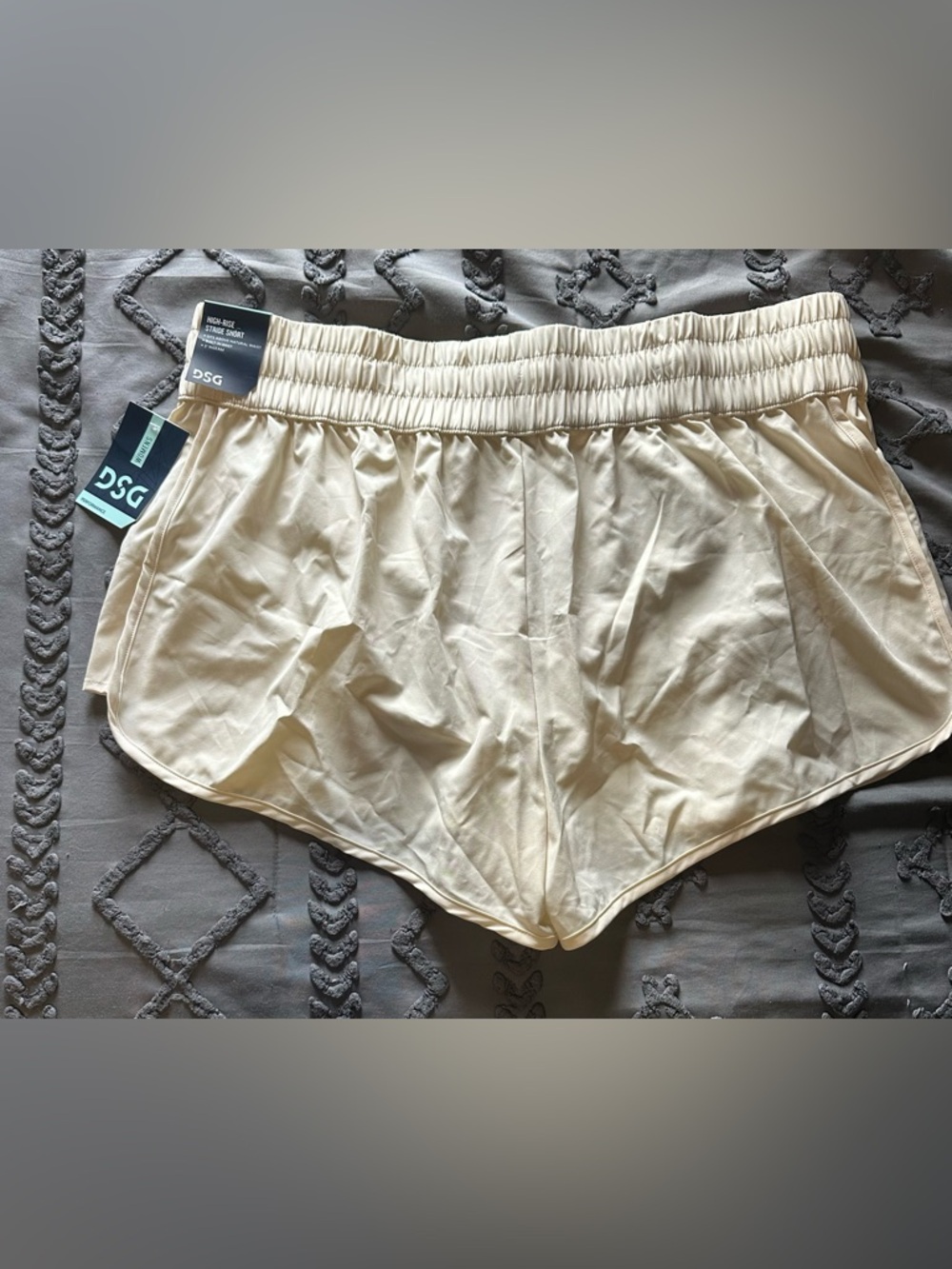 Athletic high-rise stride shorts size 2XL